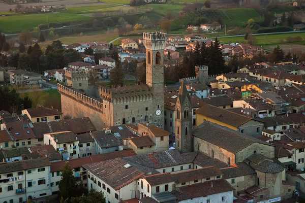Scarperia. Domenica 26 c'è l'Infiorata. Info e storia...