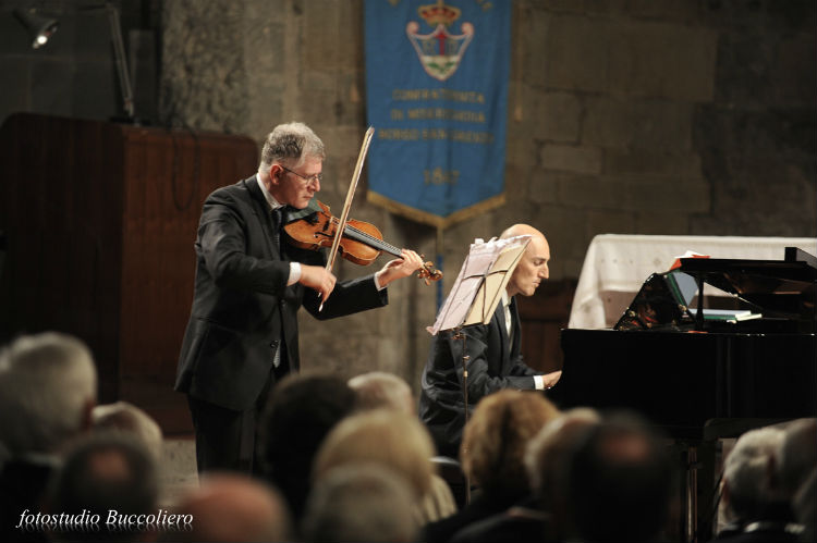 Antonio Gigli e Don Corsini “Giusto fra le Nazioni”. Cronaca e foto...