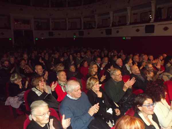 Borgo. Successo per la classica a teatro. Cronaca e foto del Requiem di Mozart...