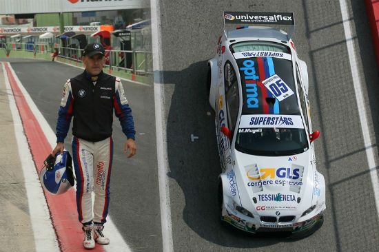 Max Mugelli in EuroV8 Series con la BMW del Team Dinamic