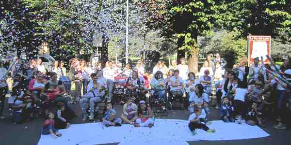 Borgo. Le foto del Flash Mob per l'allattamento