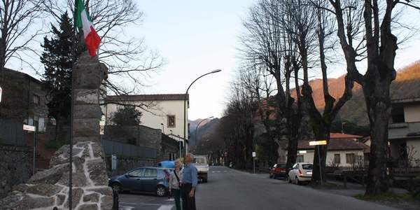 Ronta e la bandiera. Riflessione di Alfredo Altieri