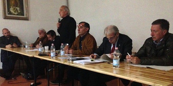 Ungulati. Clima sereno e collaborativo all'incontro al Circolo Arci