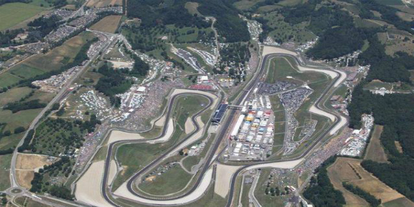 Autodromo. Deflusso lento ma senza incidenti