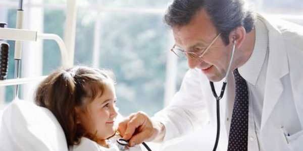 Pediatra. Toccafondi visita alla Misericordia, gratis