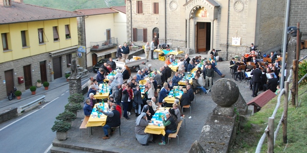 PIancaldoli. Festa per il defibrillatore, e non solo. Foto