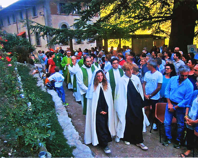 Pellegrinaggio dalla Castellina e alle Salaiole