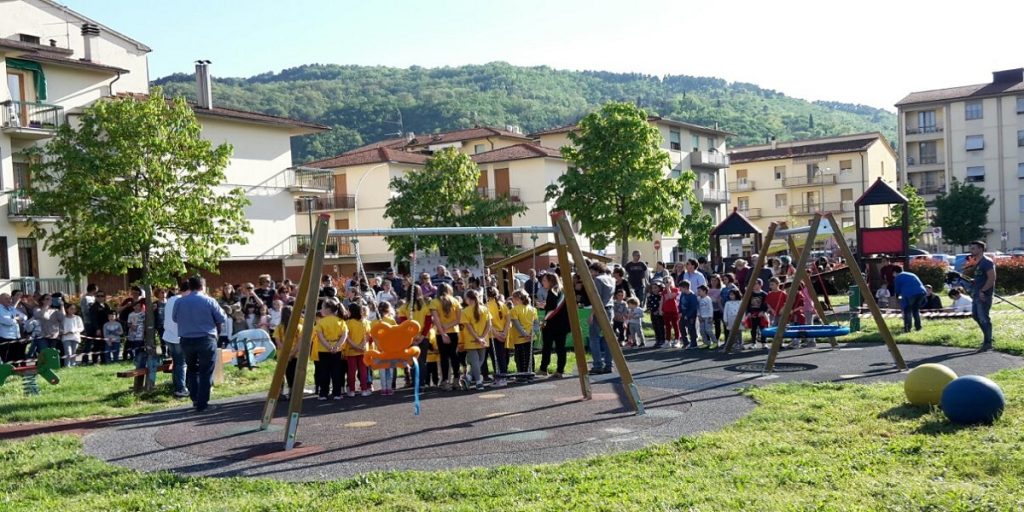 Inaugurazioni a Sieci: 12 nuove case Erp e giardino 'La città dei bambini'