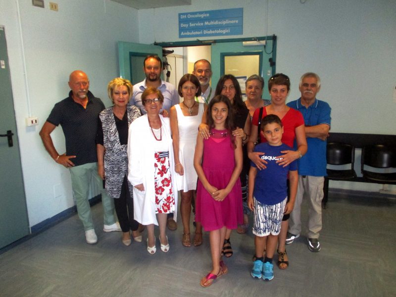 Donazione all'ospedale del Mugello in nome di Marione. Foto