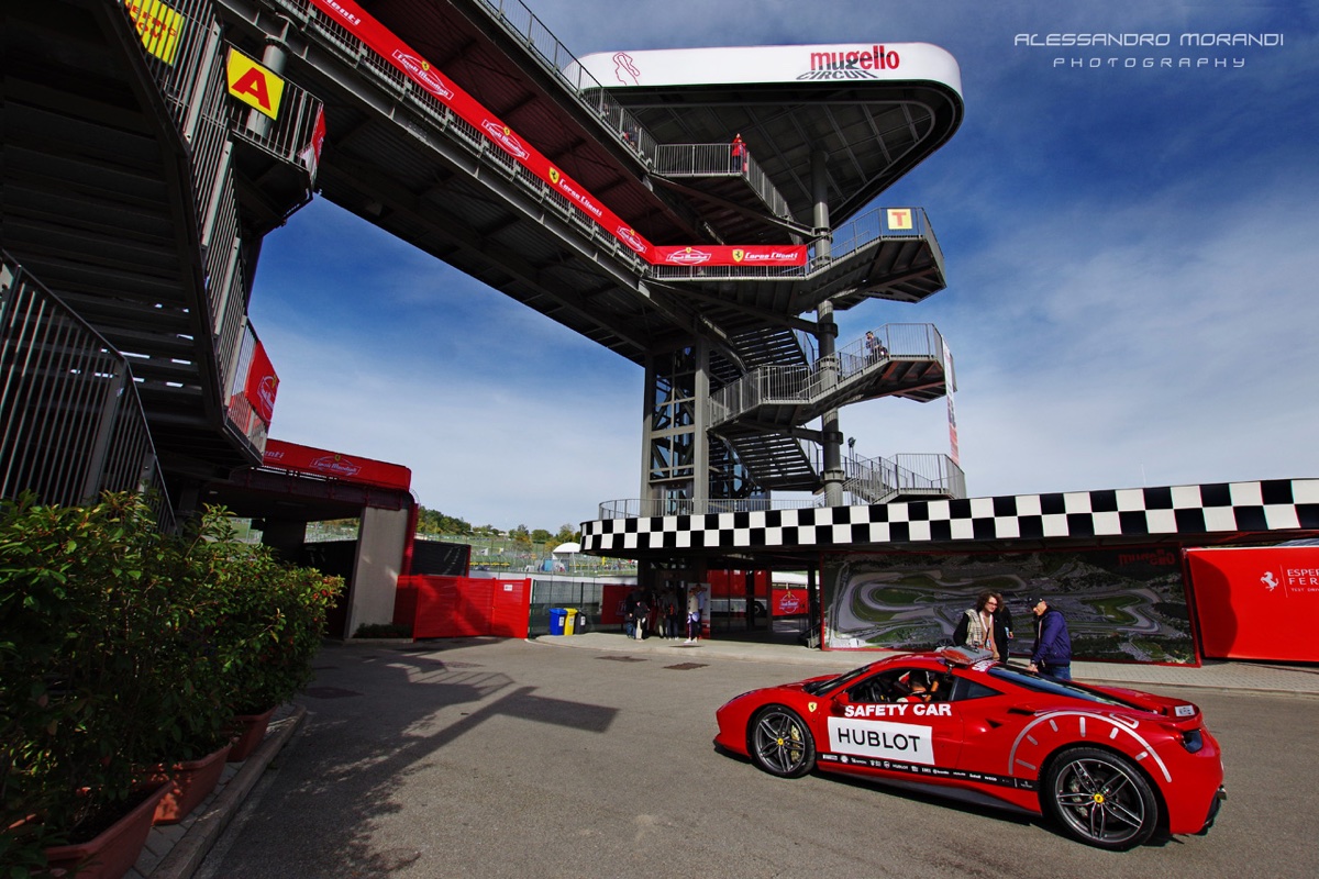 Finali Mondiali Ferrari. In 40mila al Mugello, e qualche polemica per il rumore. Le foto di OK!Mugello