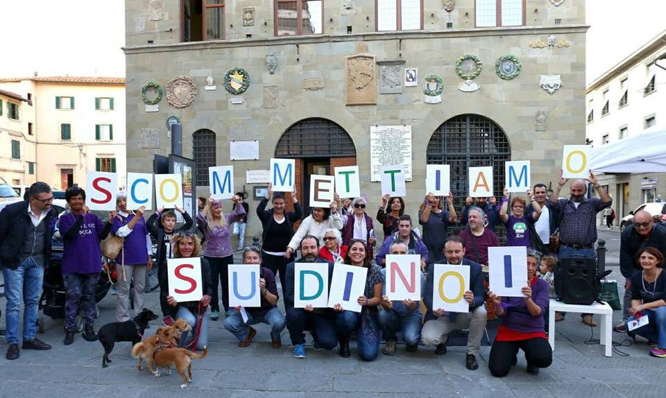 Borgo contro il gioco d'azzardo. Foto dal flash mob