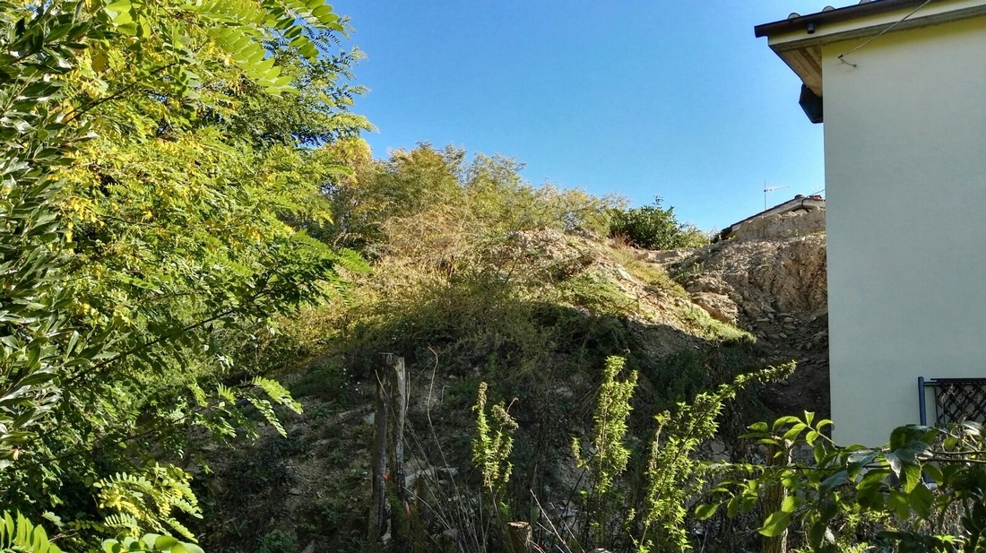 Frana Panicaglia. Un residente: Dopo (quasi) quattro anni lavori 'abbandonati'. E scrive alla Regione