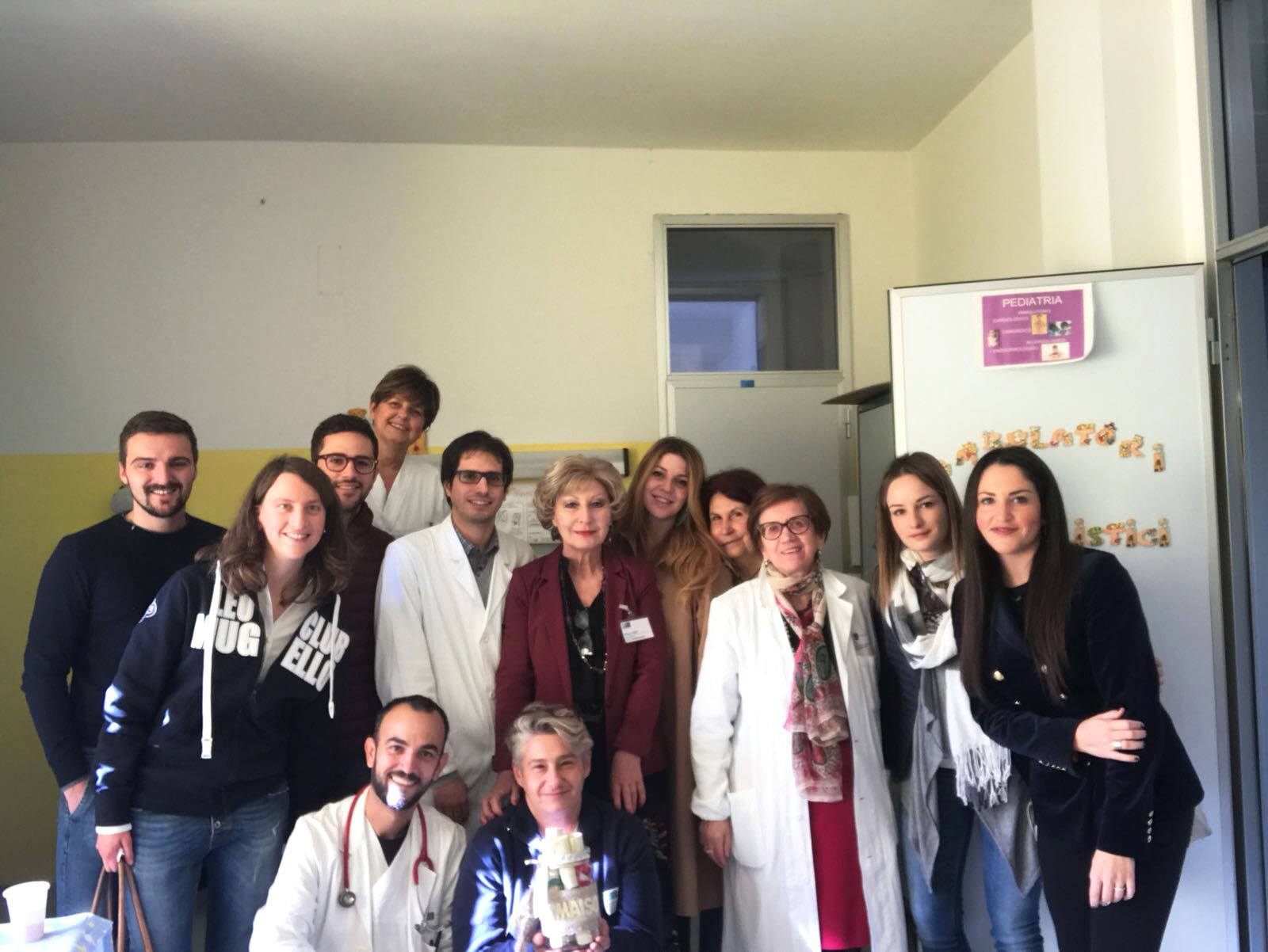 Leo Club per l'Ospedale. Visita e doni al reparto pediatria