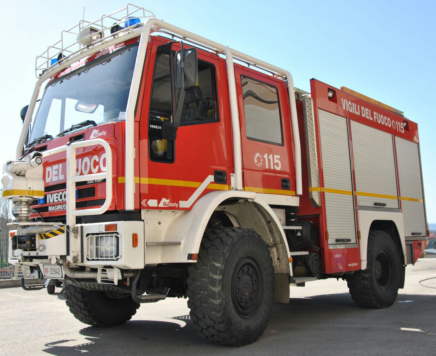Ragazza cade in un dirupo a Villore. Intervengono i Pompieri