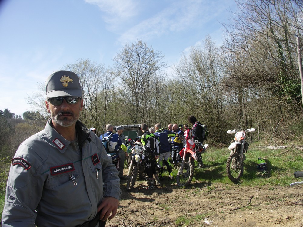 In moto nel bosco. Sanzioni per 2mila euro a Vaglia, da parte dei Forestali