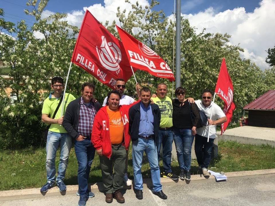 Cantieri A1. Da Rifondazione solidarietà ai lavoratori in presidio