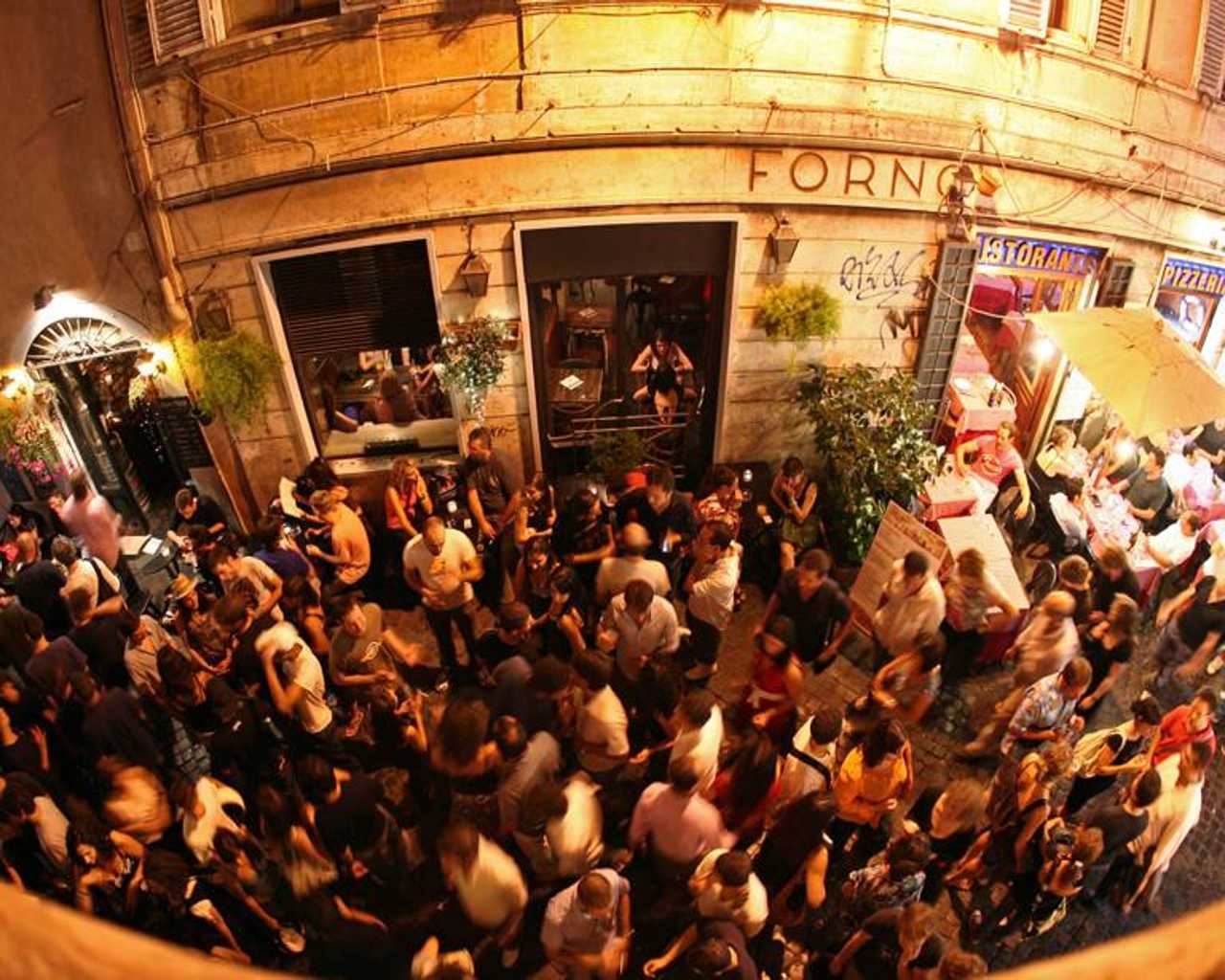 Attenzione ai rumori molesti. Multe fino a 10mila euro (analogie con Borgo?)