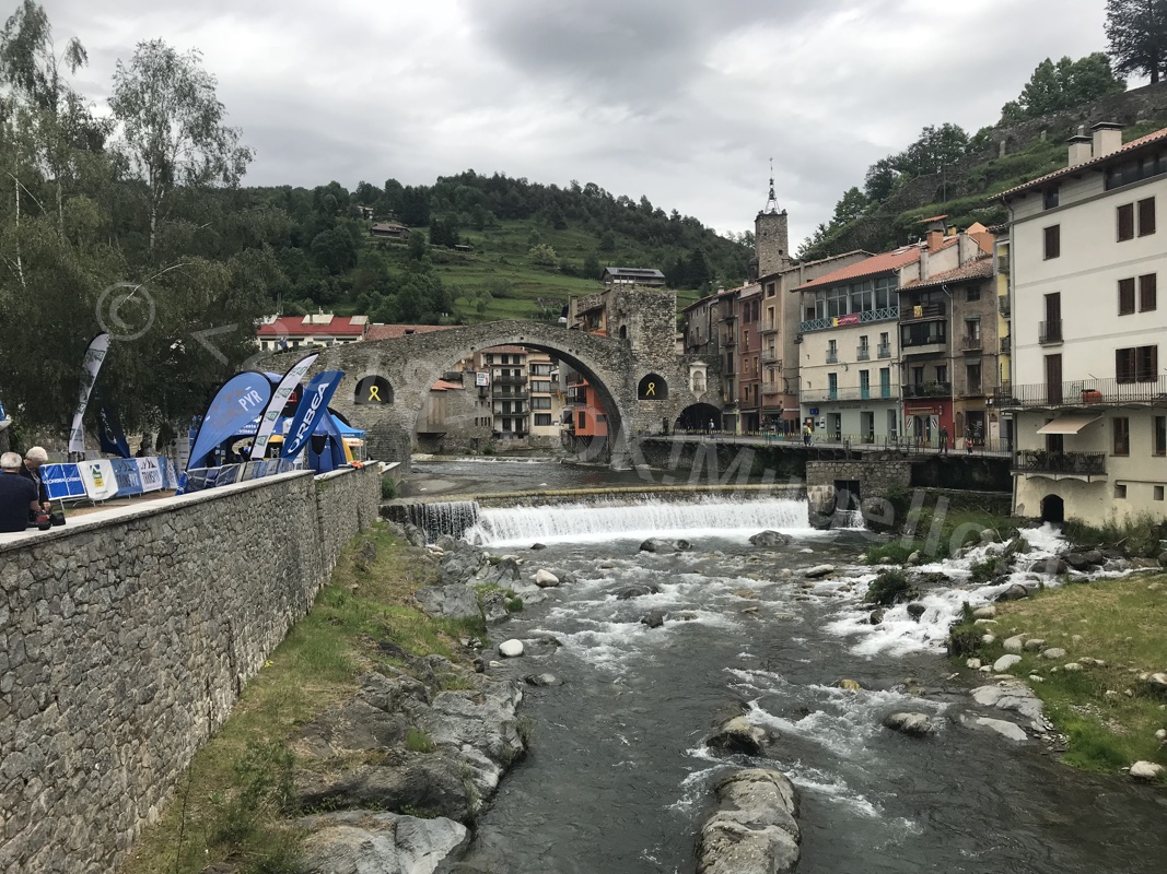 Transpyr 2018: Arrivo a Camprodon, con i sapori del Mugello