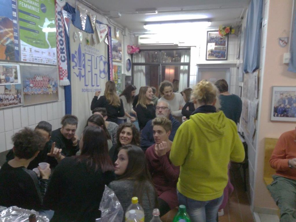 Atlete U18F in sede per una cena