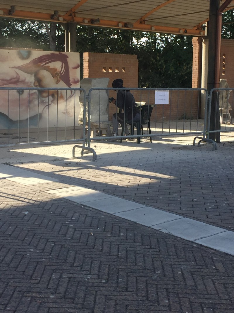 Simposio di Scultura. I ragazzi intervistano la vincitrice