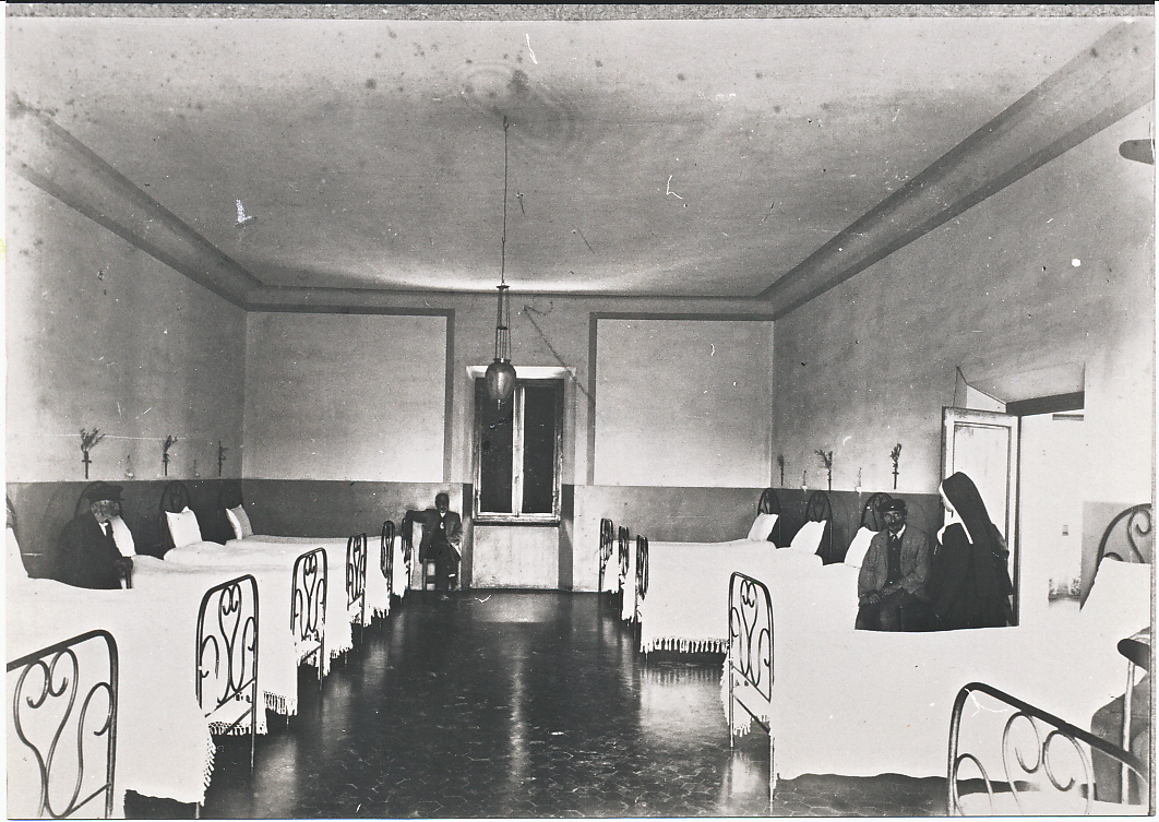 Borgo. Storia e aneddoti dell'edificio Umberto I. Che finisce un secolare cammino