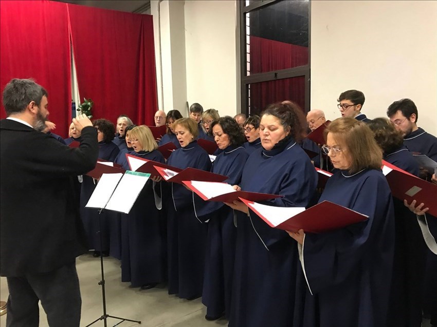 I “Cantori di San Lorenzo” per i terremotati a Barberino di Mugello nella sede della P.A “Boutorlin”