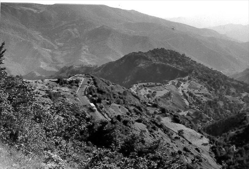 Vista_su_strada_per_il_Muraglione