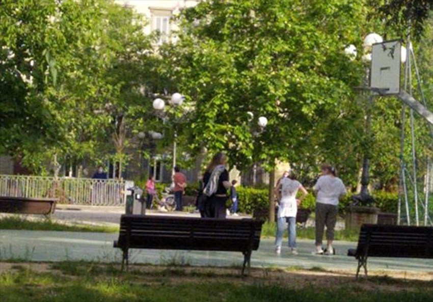 Piazza D'Azeglio il 1 maggio 2020