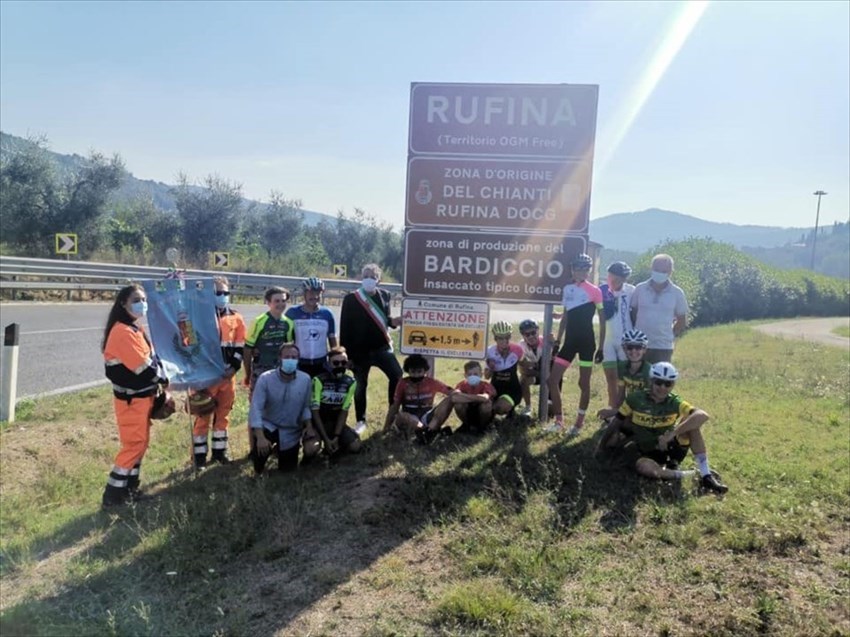 Carovana di ciclisti in memoria di Tommaso Cavorso per sensibilizzare gli automobilisti. Tappa di Rufina