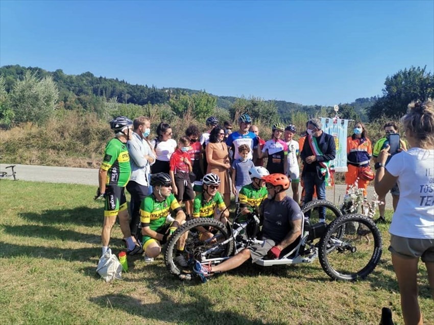 Carovana di ciclisti in memoria di Tommaso Cavorso per sensibilizzare gli automobilisti. Tappa di Rufina