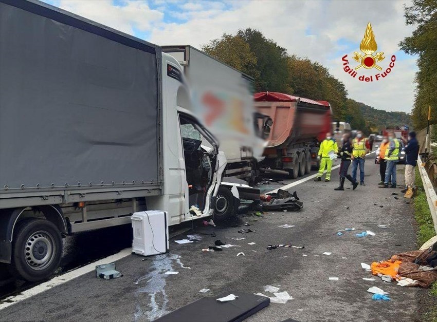 Incidente in A1 fra Incisa - Reggello e Firenze Sud