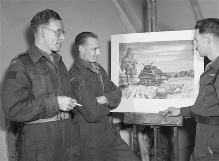 George Campbell Tinning a sinistra nella foto