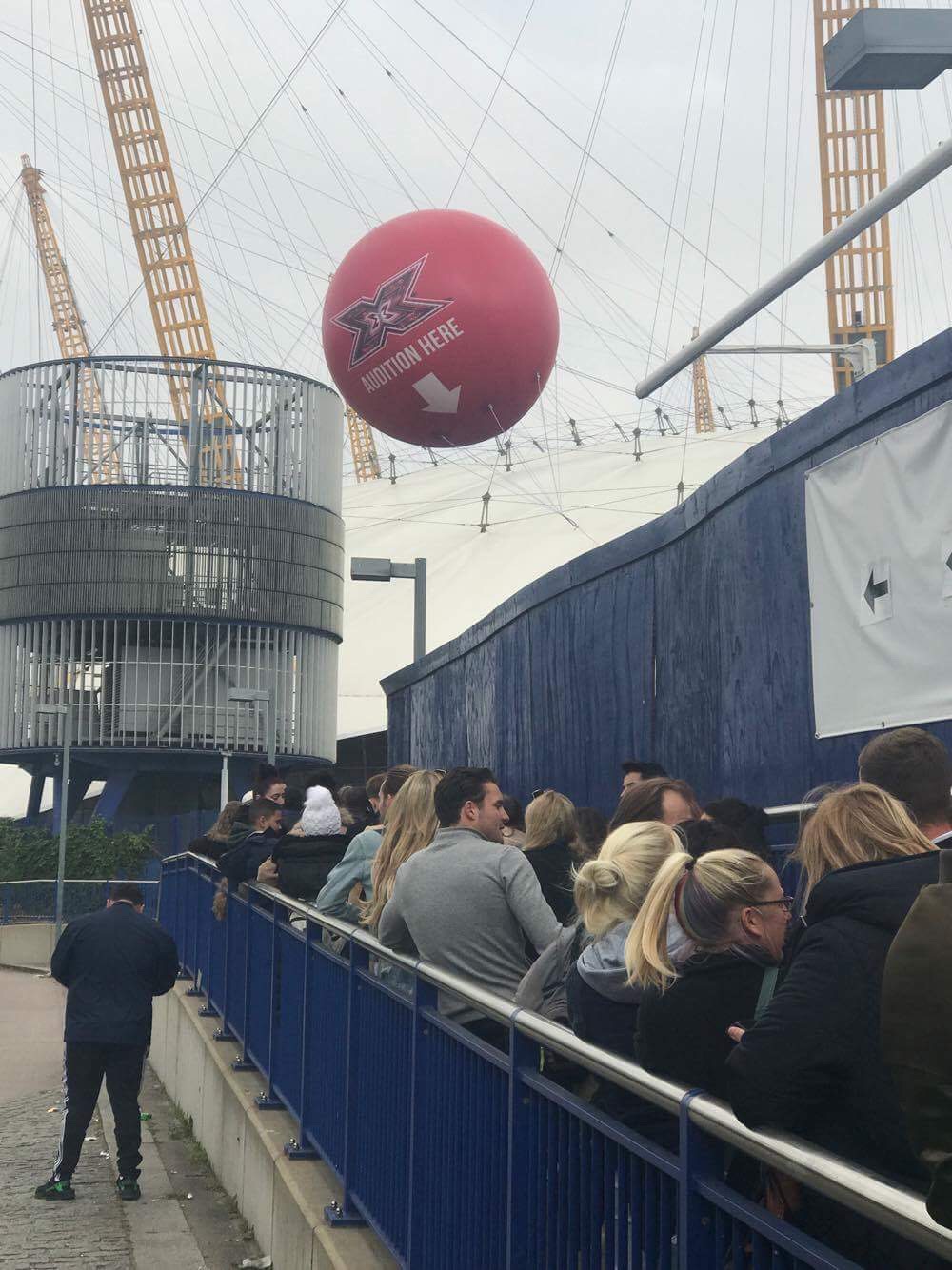 Dal Mugello a X Factor UK. Erica racconta a OK! l'esperienza londinese. Foto